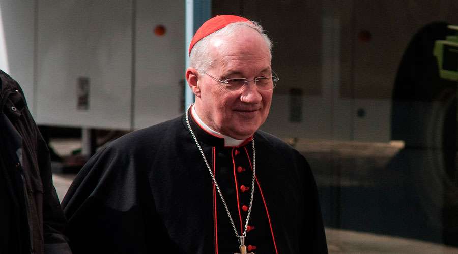 Cardenal Ouellet destaca el valor de la oración